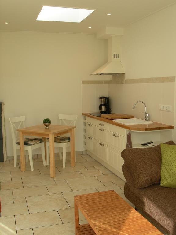 Pension Kamperland Habitación foto